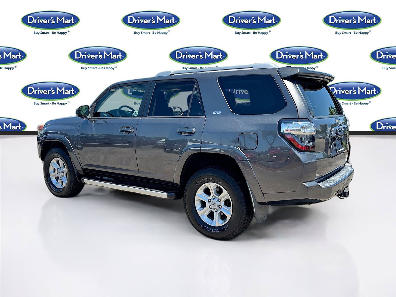 Used 2016 Toyota 4Runner SR5 AWD/4WD image 5