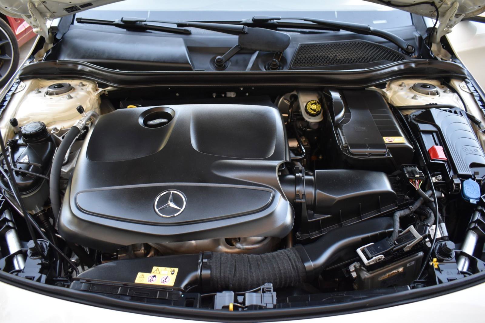 Used 2015 Mercedes-Benz CLA 250 image 50