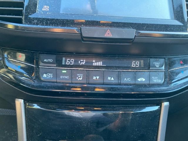 Used 2017 Honda Accord EX image 26