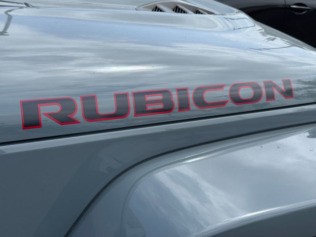 Used 2015 Jeep Wrangler Unlimited Rubicon image 9