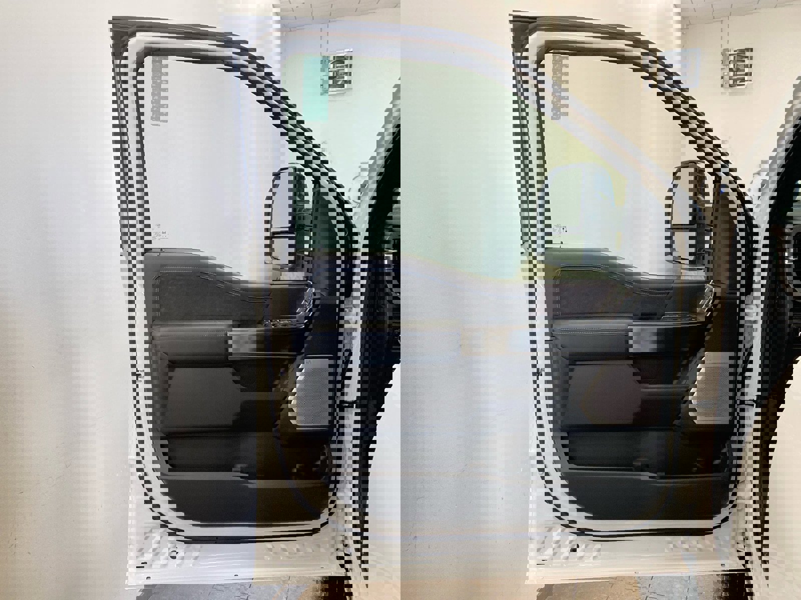 New 2026 Ford F350 Platinum image 16