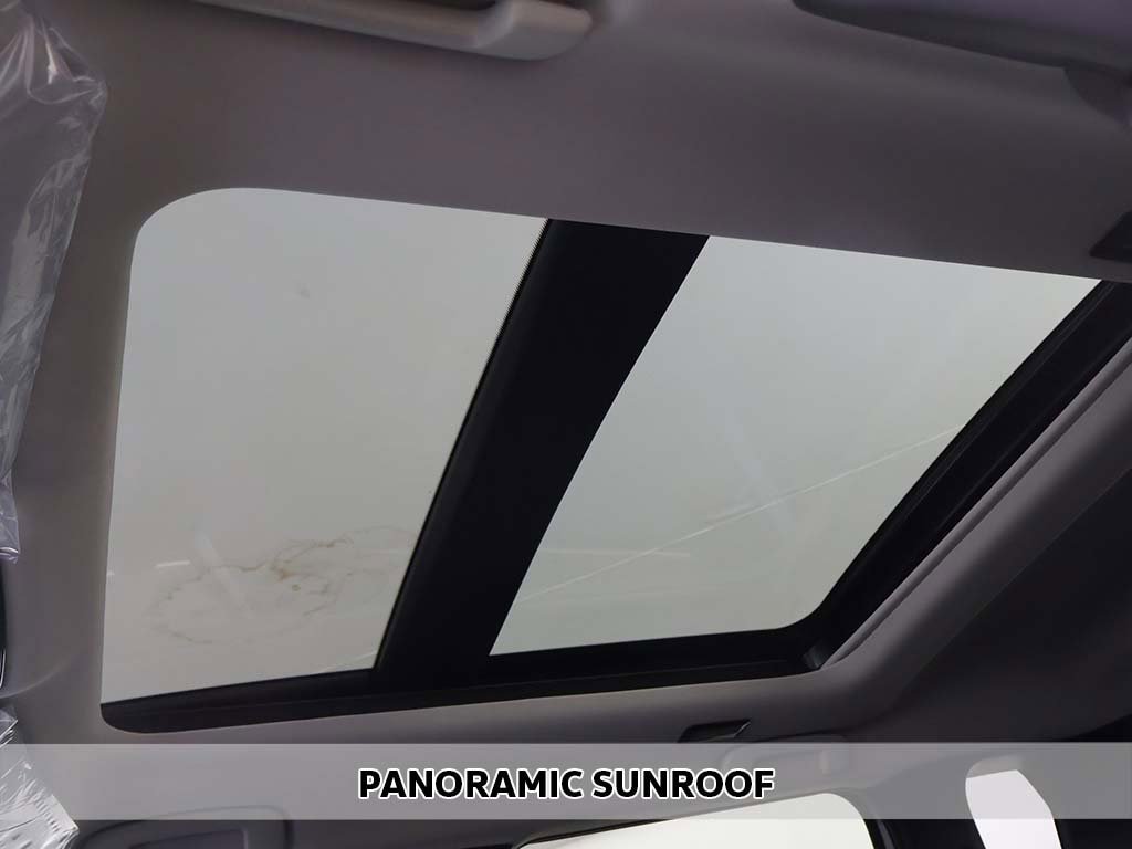 New 2025 Mitsubishi Outlander SE image 4