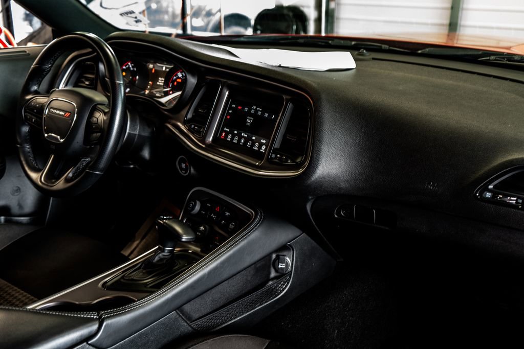 Used 2022 Dodge Challenger R/T w/ Blacktop Package RWD image 33