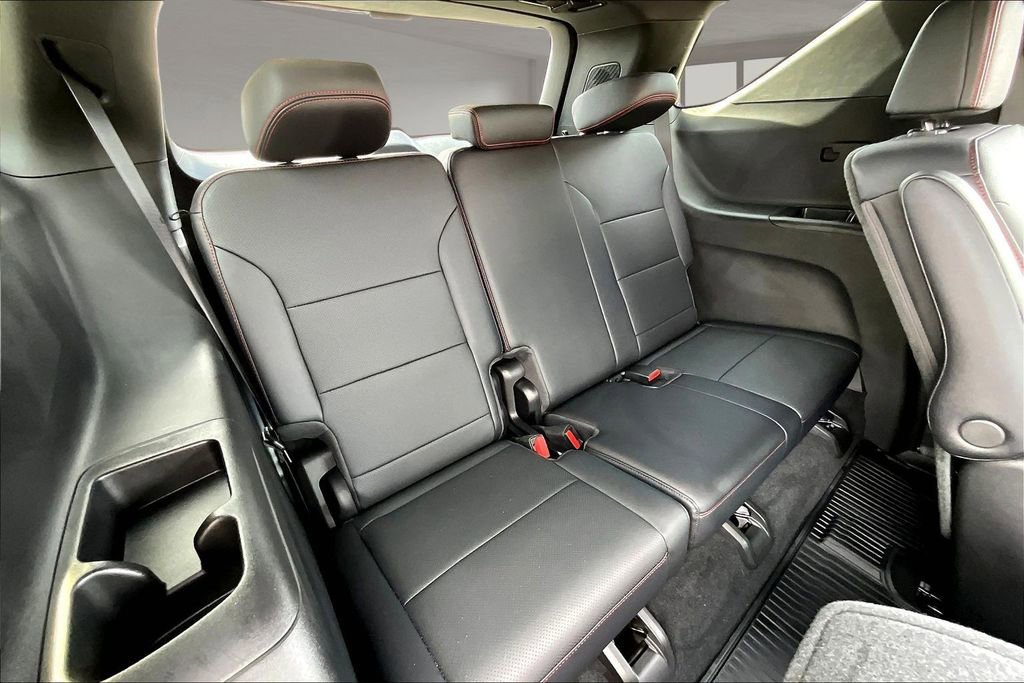 Used 2026 Chevrolet Traverse Z71 w/ Driver Confidence Package image 25