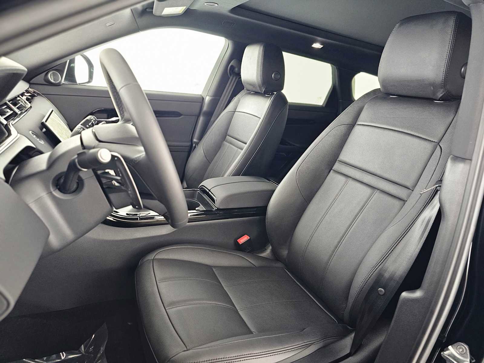 New 2026 Land Rover Range Rover Evoque Dynamic SE AWD/4WD image 21