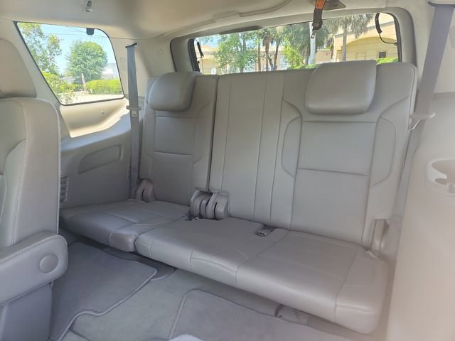 Used 2017 Chevrolet Tahoe Premier AWD/4WD image 10