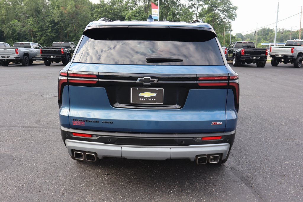 Used 2024 Chevrolet Traverse Z71 image 35