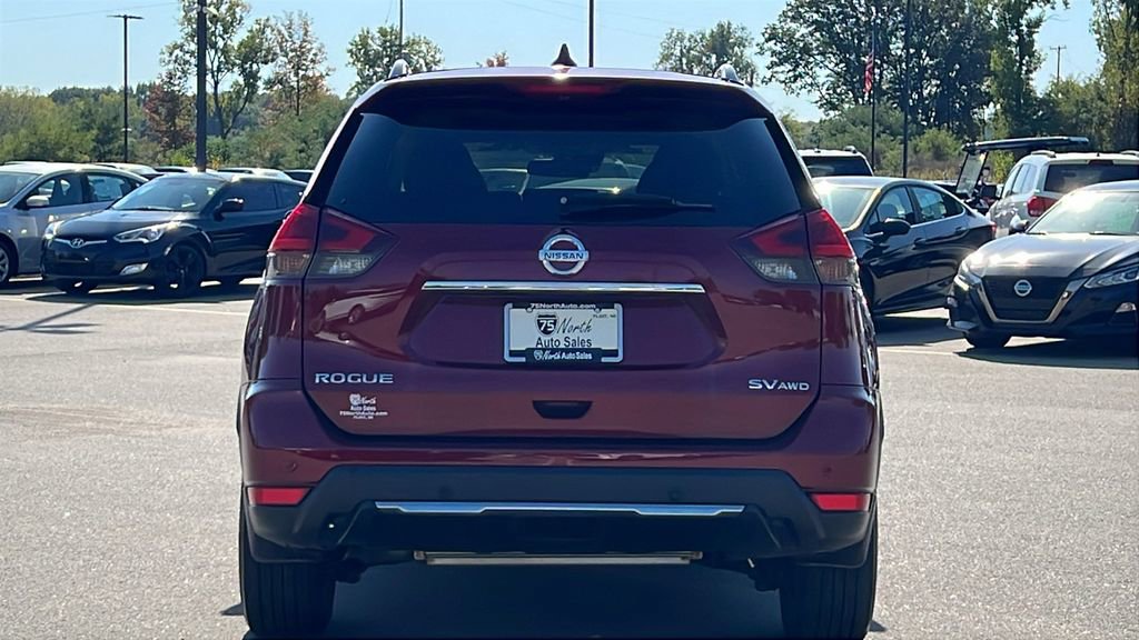 Used 2020 Nissan Rogue SV image 6