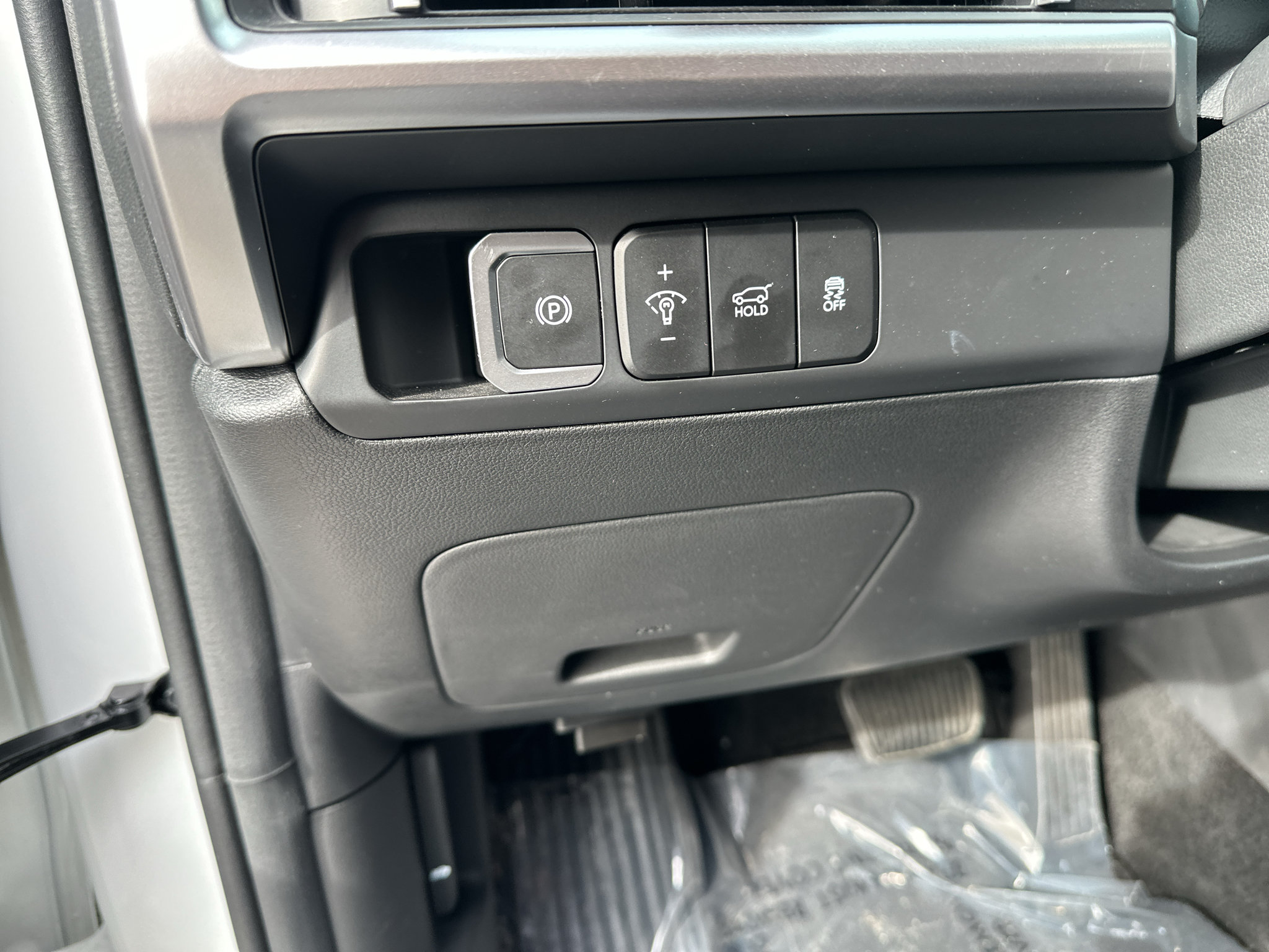 Certified 2026 Hyundai Santa Fe SE AWD/4WD image 17