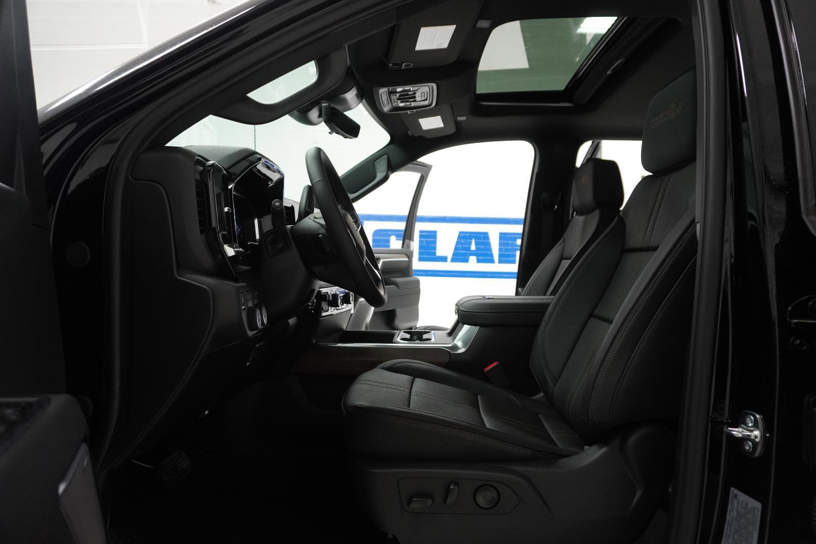 New 2026 Chevrolet Silverado 2500 High Country w/ High Country Premium Package image 14
