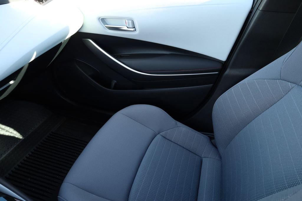 Used 2024 Toyota Corolla SE image 7