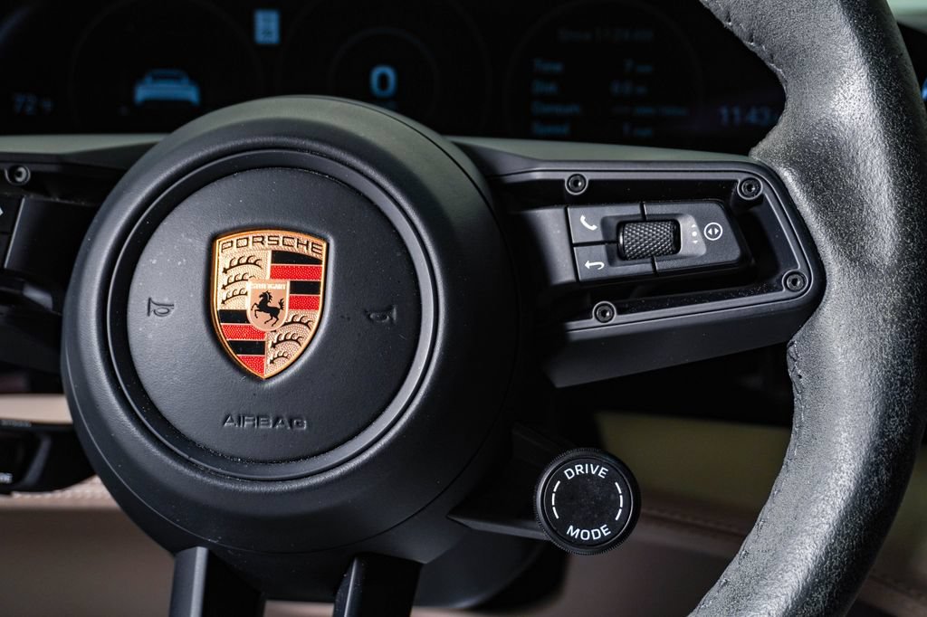 Certified 2023 Porsche Taycan GTS AWD/4WD image 19