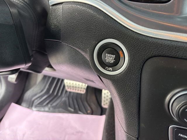 Used 2021 Dodge Charger R/T w/ Blacktop Package RWD image 20