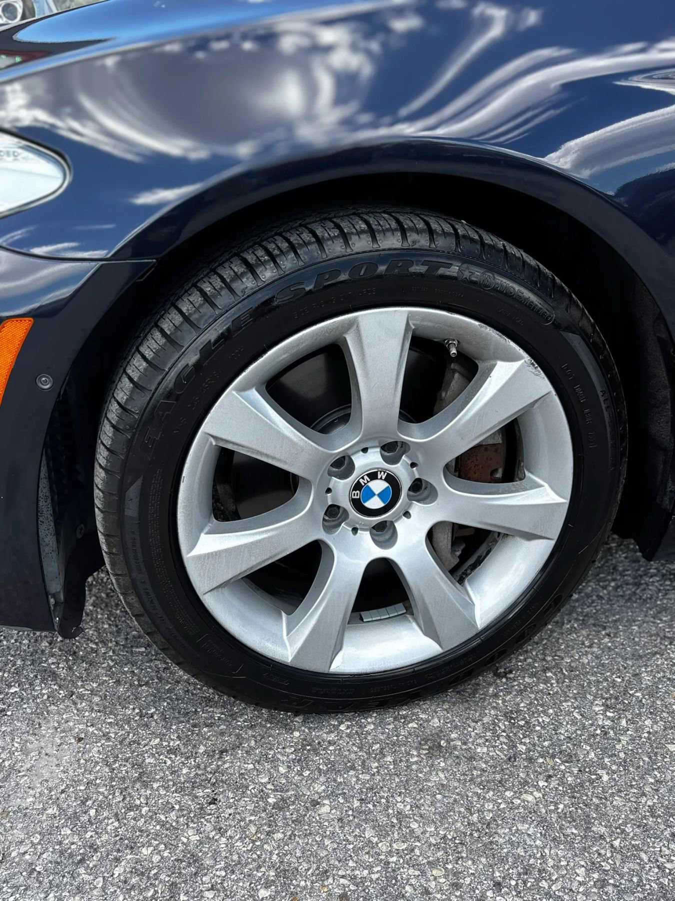 Used 2013 BMW 550i xDrive Sedan AWD/4WD image 24
