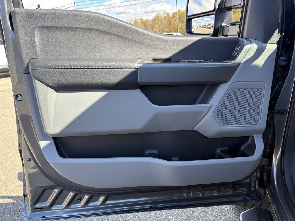 New 2026 Ford F350 XL w/ STX Appearance Package image 38