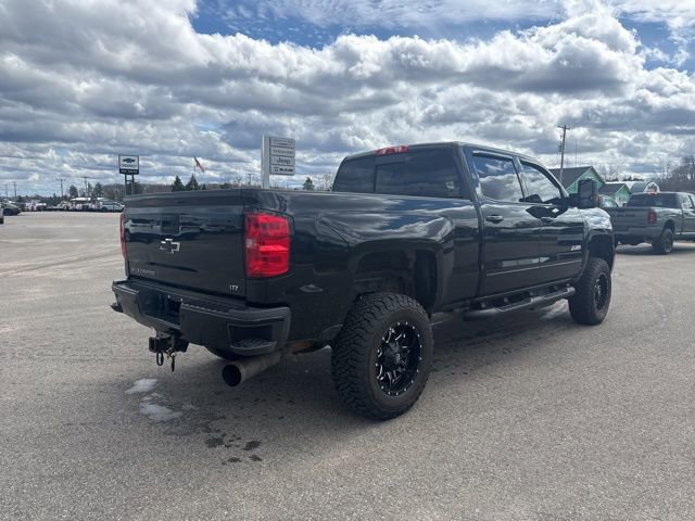 Used 2019 Chevrolet Silverado 2500 LTZ w/ Duramax Plus Package AWD/4WD image 5