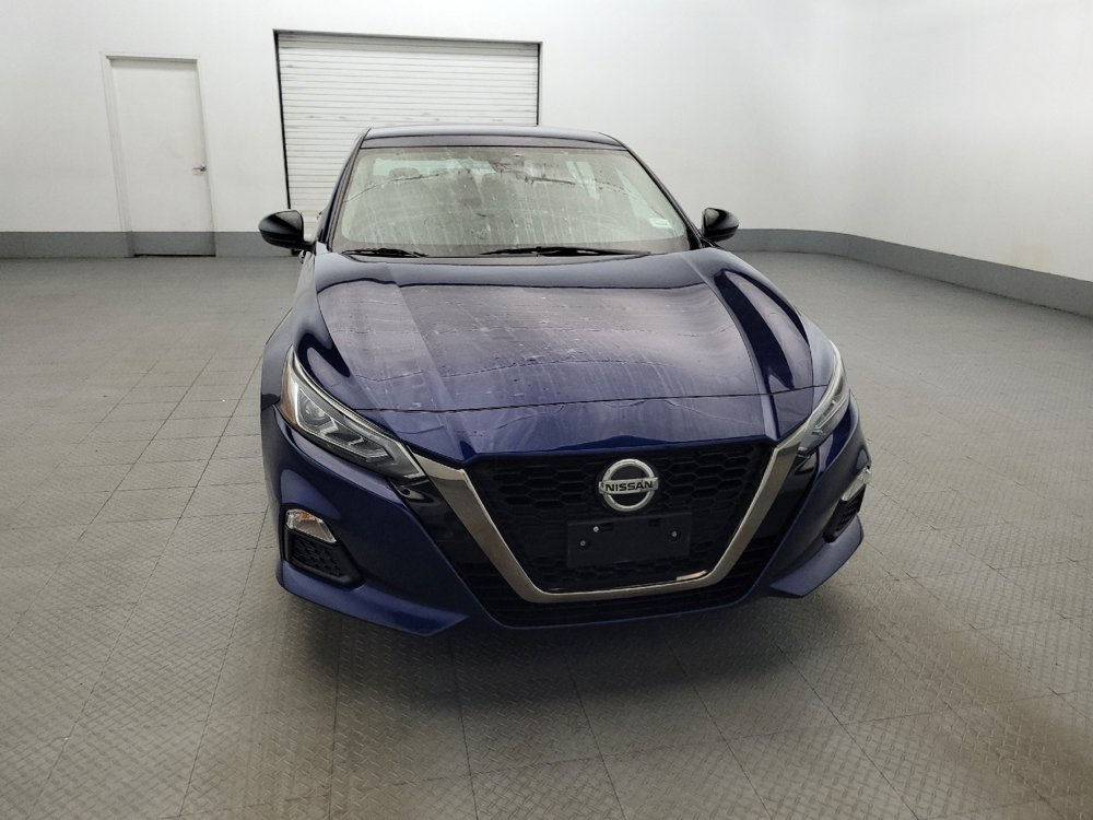 Used 2020 Nissan Altima 2.5 SR FWD image 14