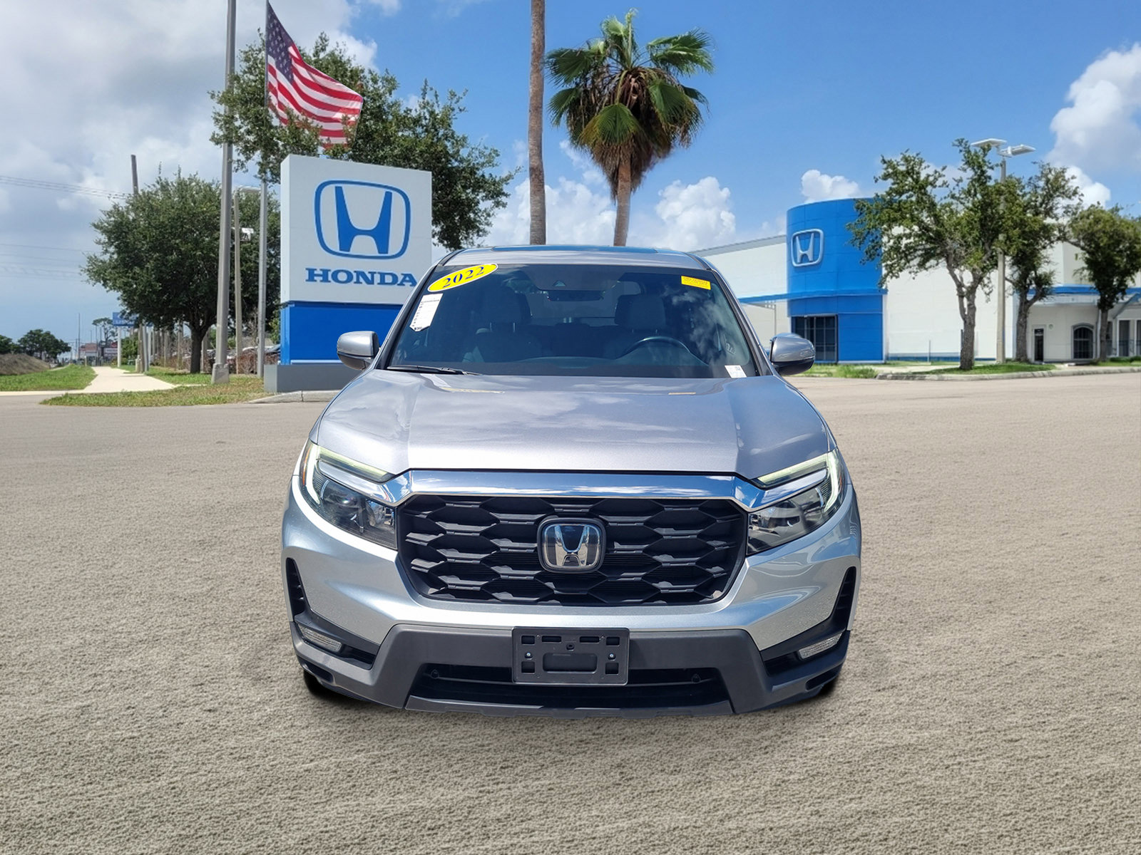 Used 2022 Honda Passport EX-L image 2