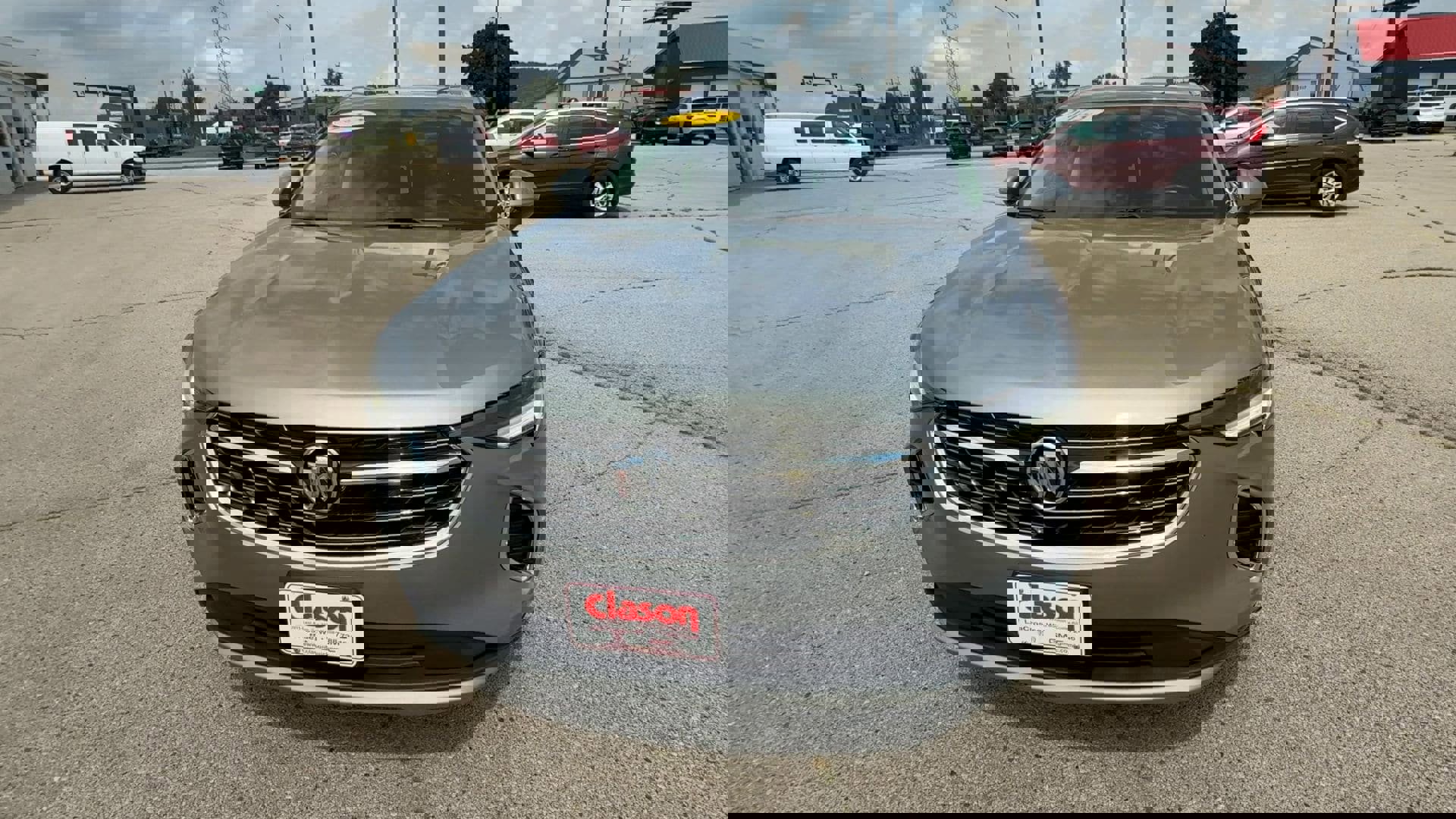 Used 2023 Buick Envision Essence image 3