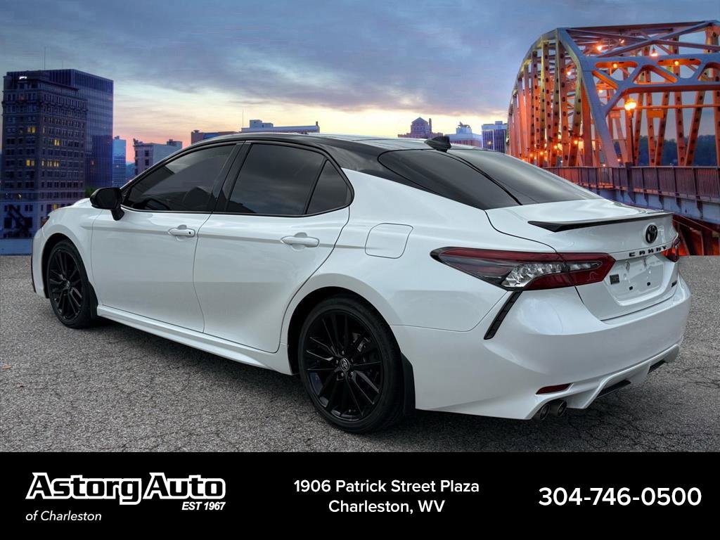 Used 2023 Toyota Camry XSE w/ Cold Weather Package FWD image 5
