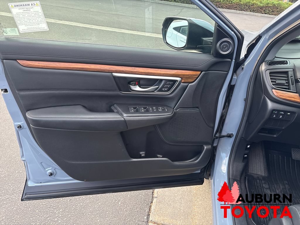 Used 2022 Honda CR-V Touring image 9