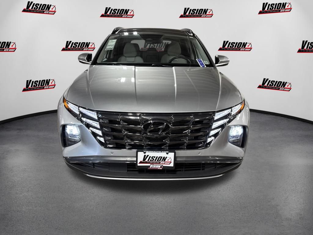 Used 2024 Hyundai Tucson Limited AWD/4WD image 2