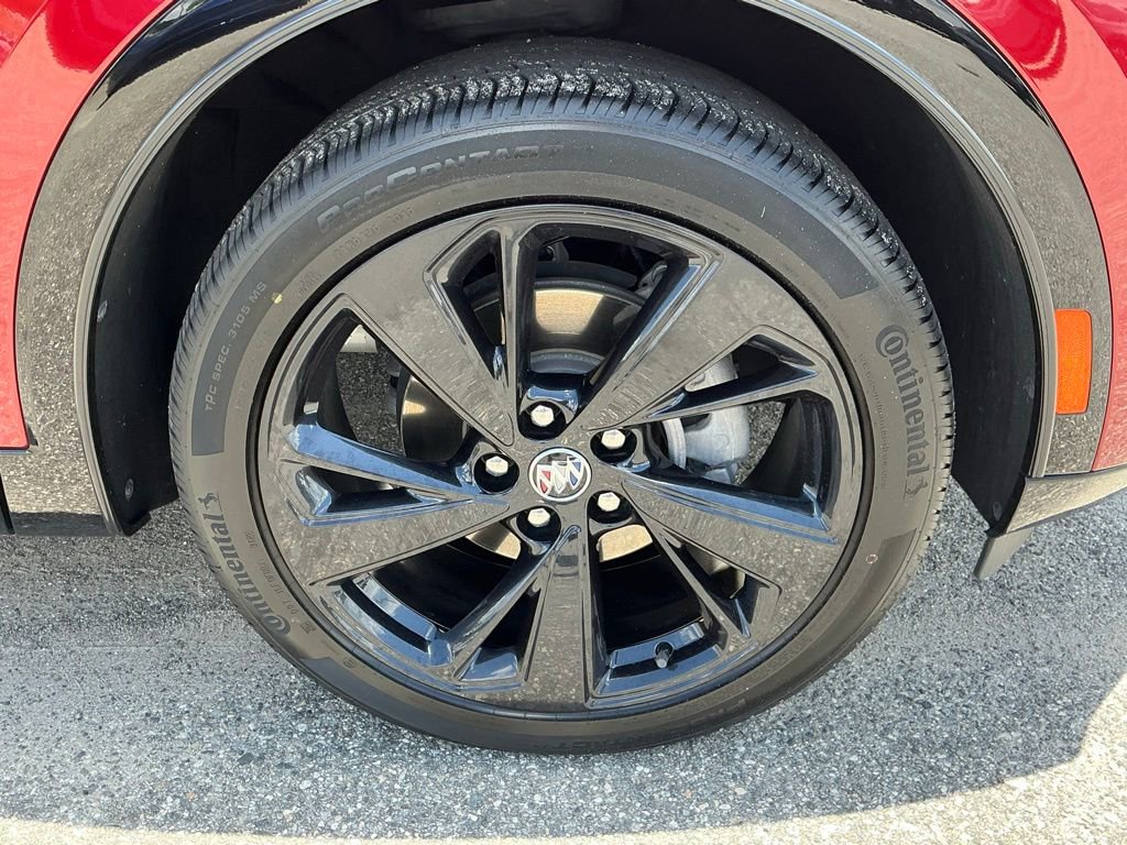 Used 2023 Buick Envision Essence w/ Sport Touring Package FWD image 13