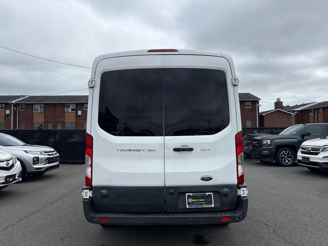 Used 2016 Ford Transit 350 XLT RWD image 11
