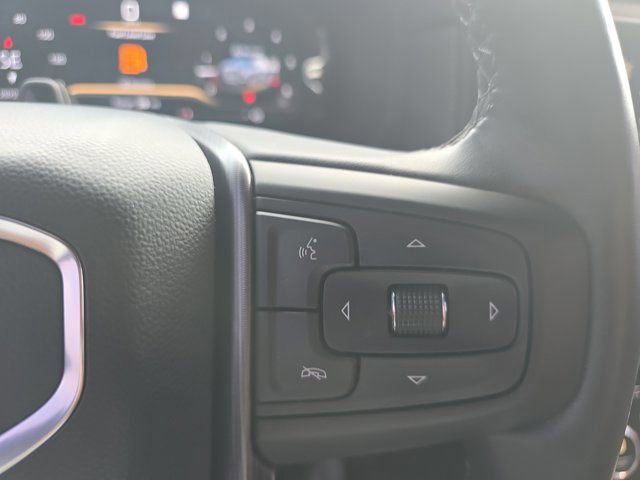 Used 2023 GMC Yukon Denali Ultimate image 32