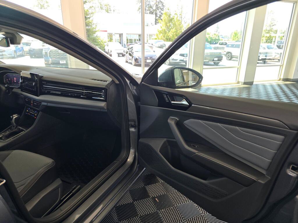 New 2026 Volkswagen Jetta SEL FWD image 42