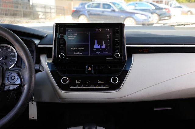Used 2022 Toyota Corolla LE image 35