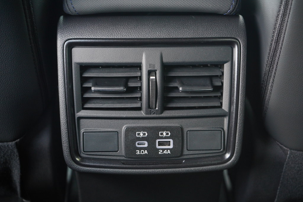 New 2026 Subaru Forester Limited AWD/4WD image 32