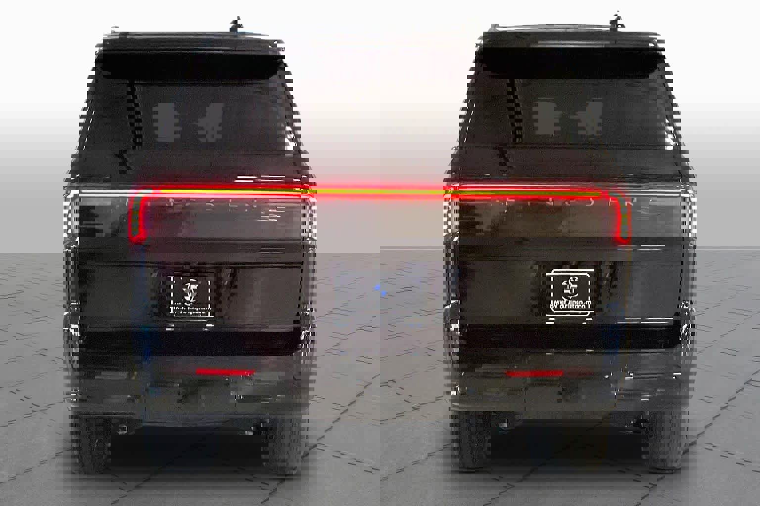 Used 2025 Lincoln Navigator Black Label AWD/4WD image 4