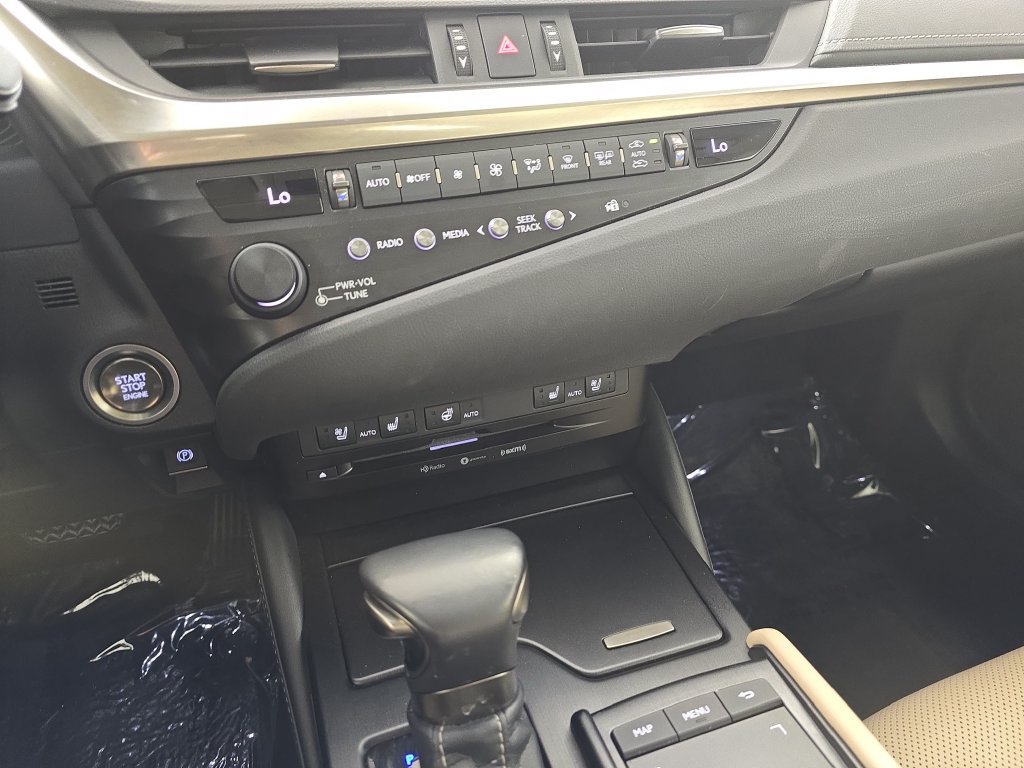 Used 2020 Lexus ES 350 w/ Premium Package FWD image 26