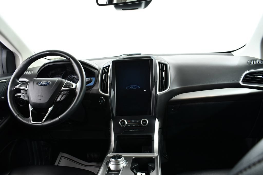 Used 2024 Ford Edge SEL w/ Convenience Package AWD/4WD image 7