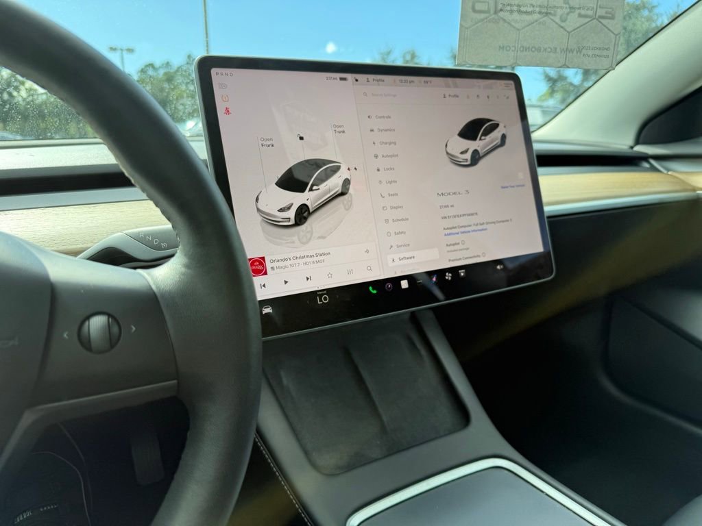 Used 2023 Tesla Model 3 Standard Range image 22