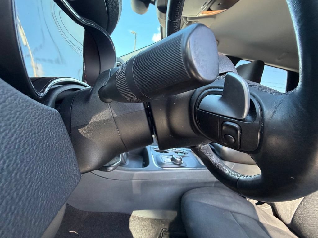 Used 2016 Dodge Durango SXT w/ Quick Order Package 23B AWD/4WD image 17