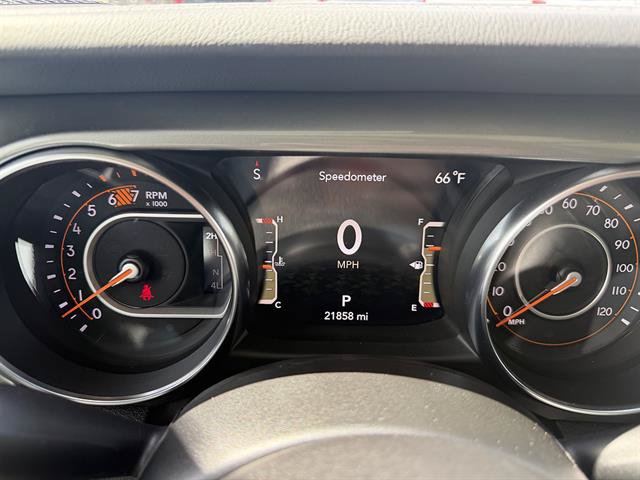 Used 2023 Jeep Wrangler Unlimited Sahara w/ Cold Weather Group AWD/4WD image 34