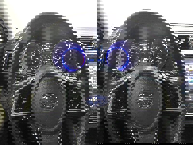 Used 2019 Subaru Outback 2.5i Limited w/ Popular Package #2 image 11