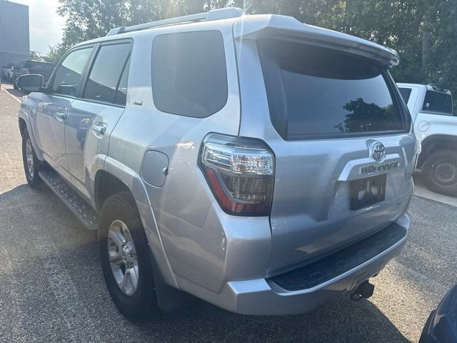 Used 2016 Toyota 4Runner SR5 AWD/4WD image 6