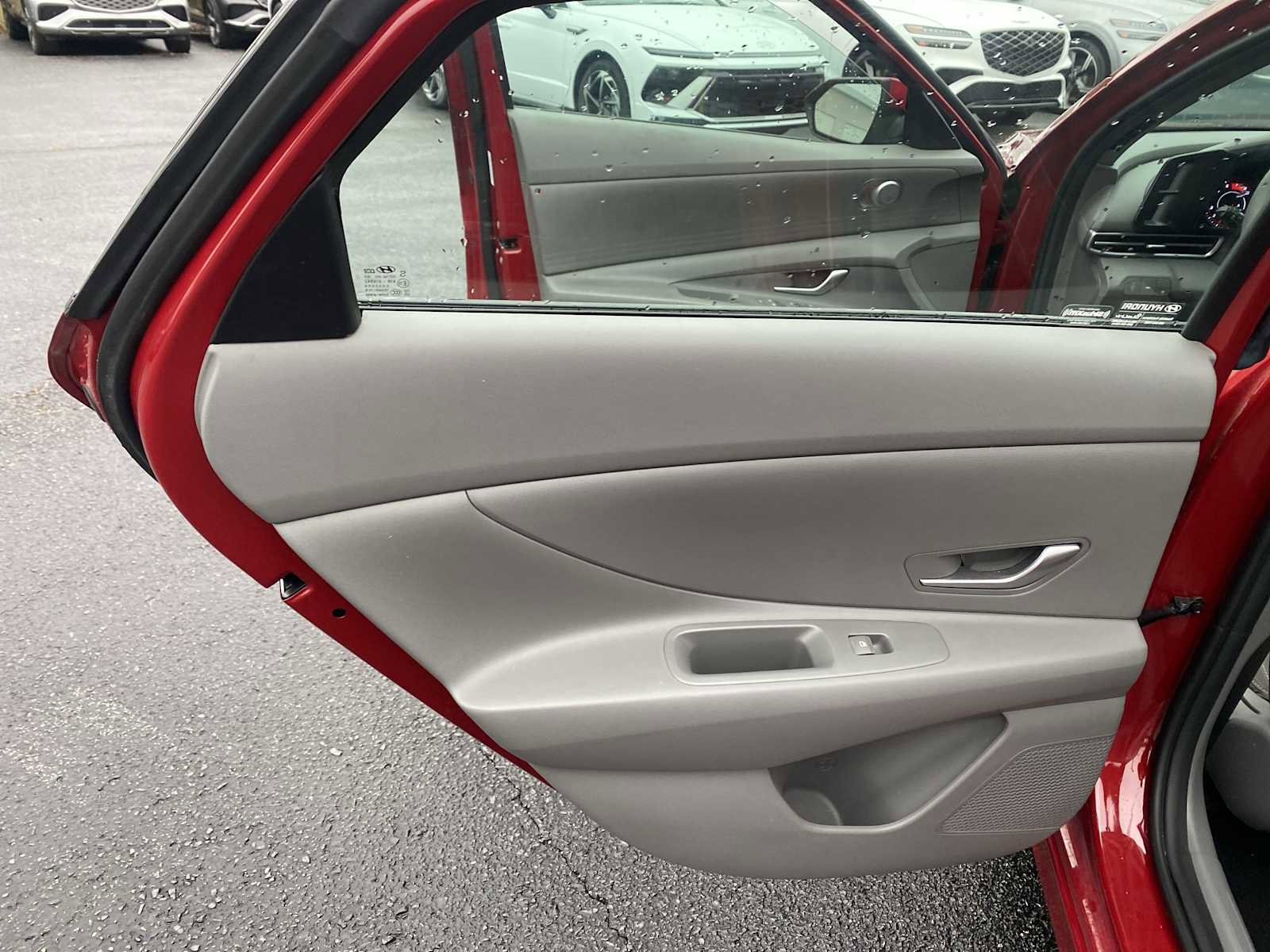 Certified 2021 Hyundai Elantra SEL image 31