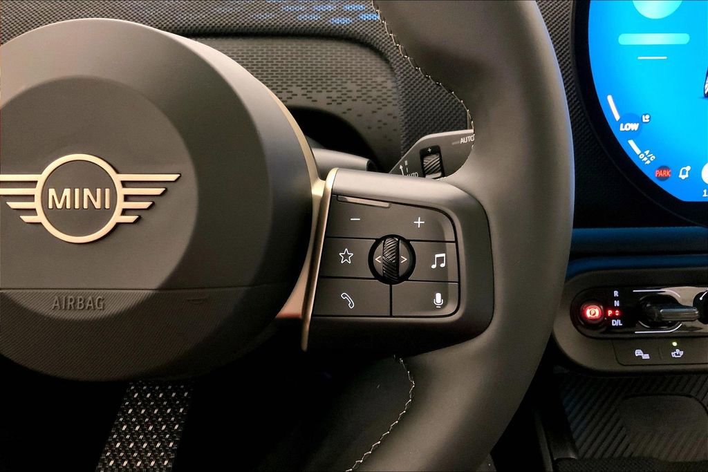 Certified 2025 MINI Cooper Countryman S image 19