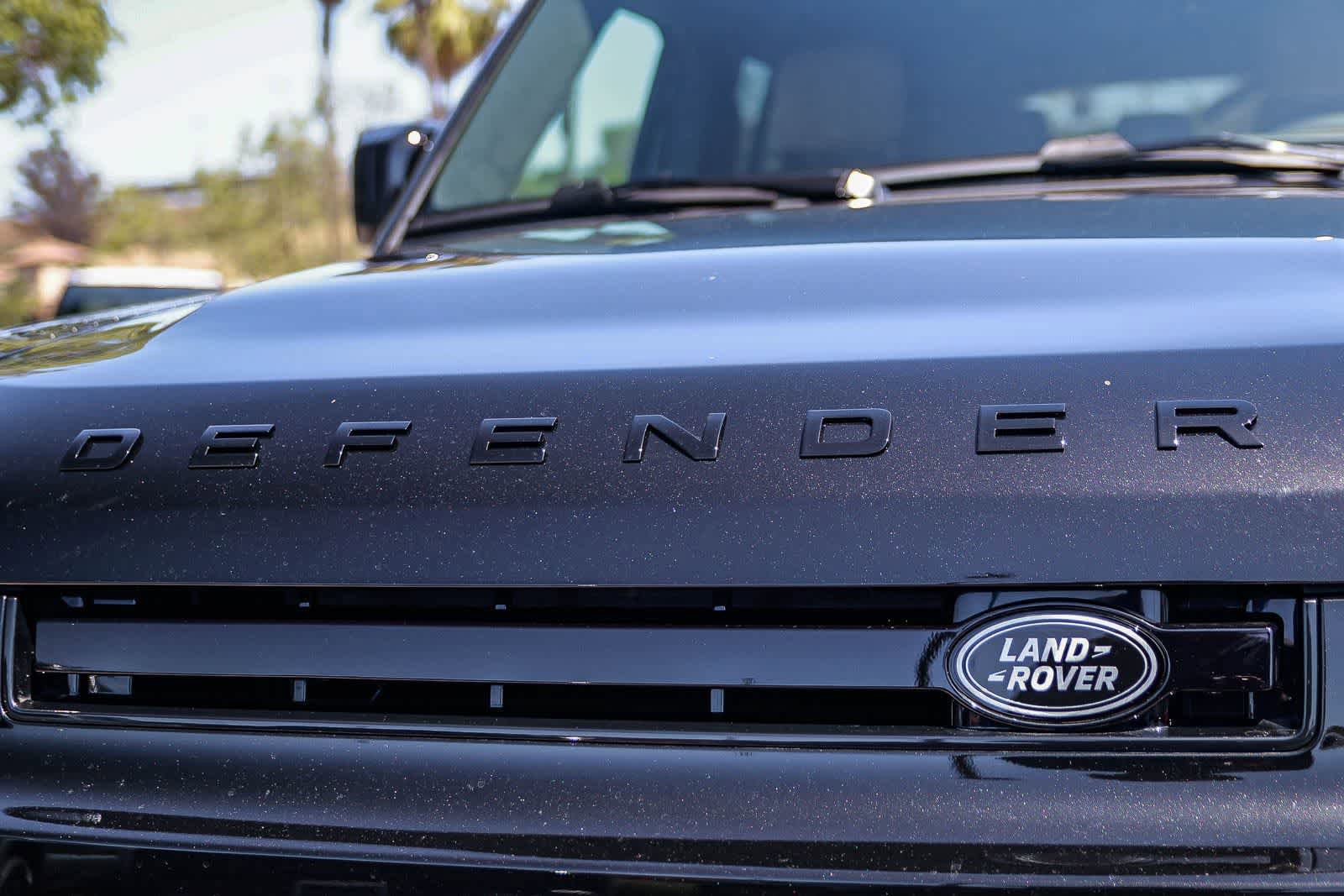 New 2026 Land Rover Defender 130 V8 AWD/4WD image 11