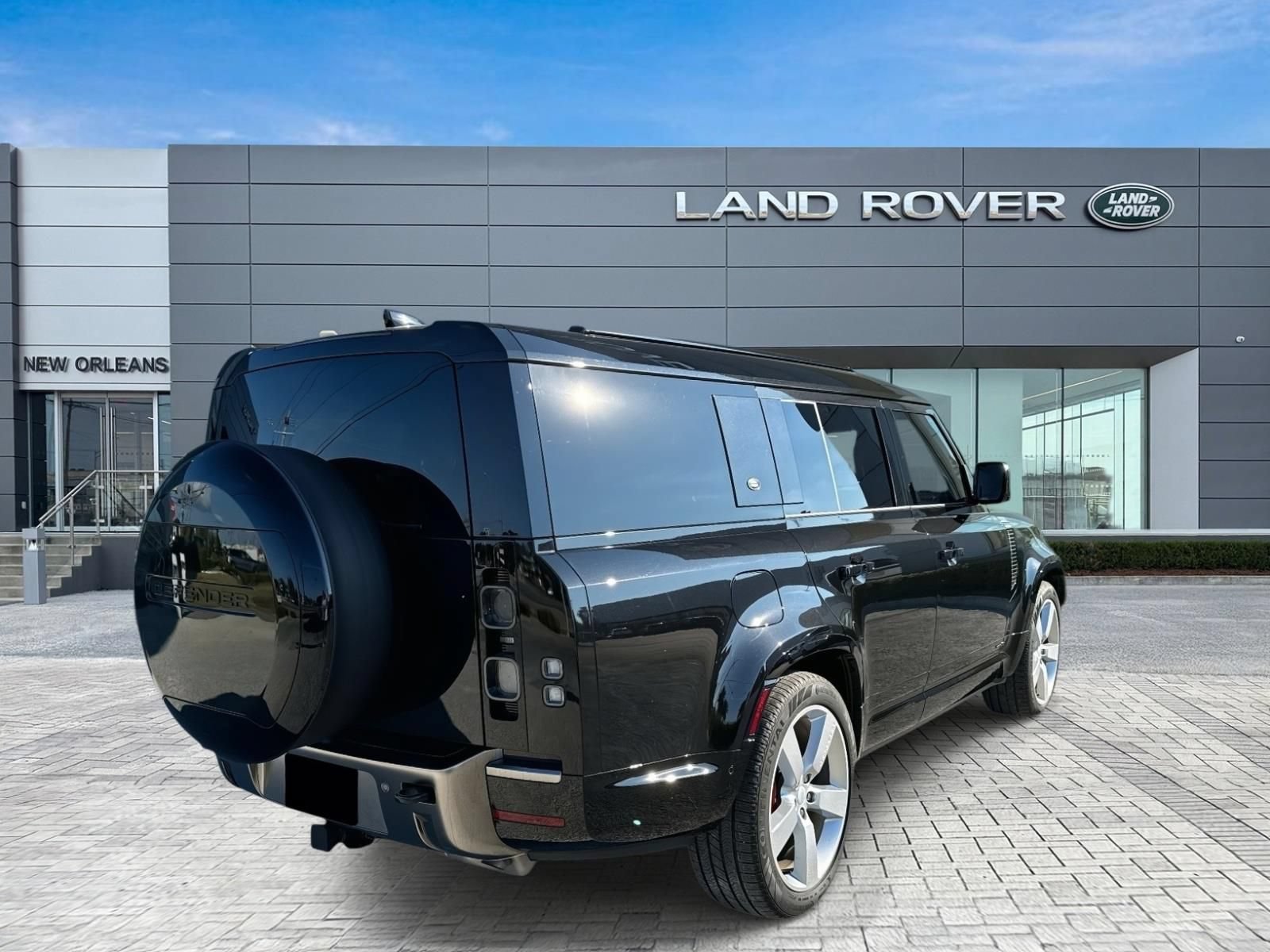 New 2024 Land Rover Defender 130 X AWD/4WD image 3