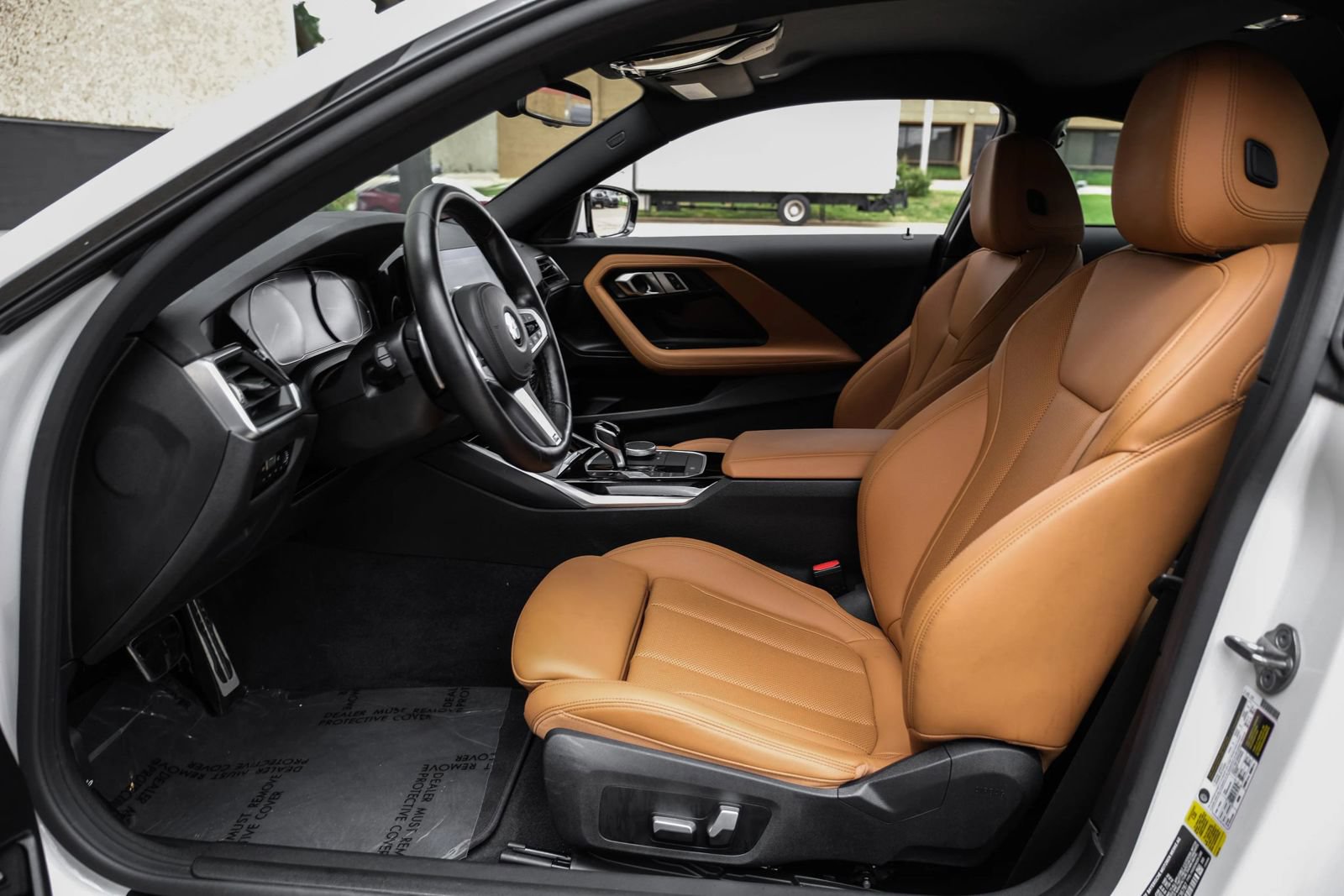 Used 2022 BMW 230i Coupe w/ M Sport Package RWD image 3
