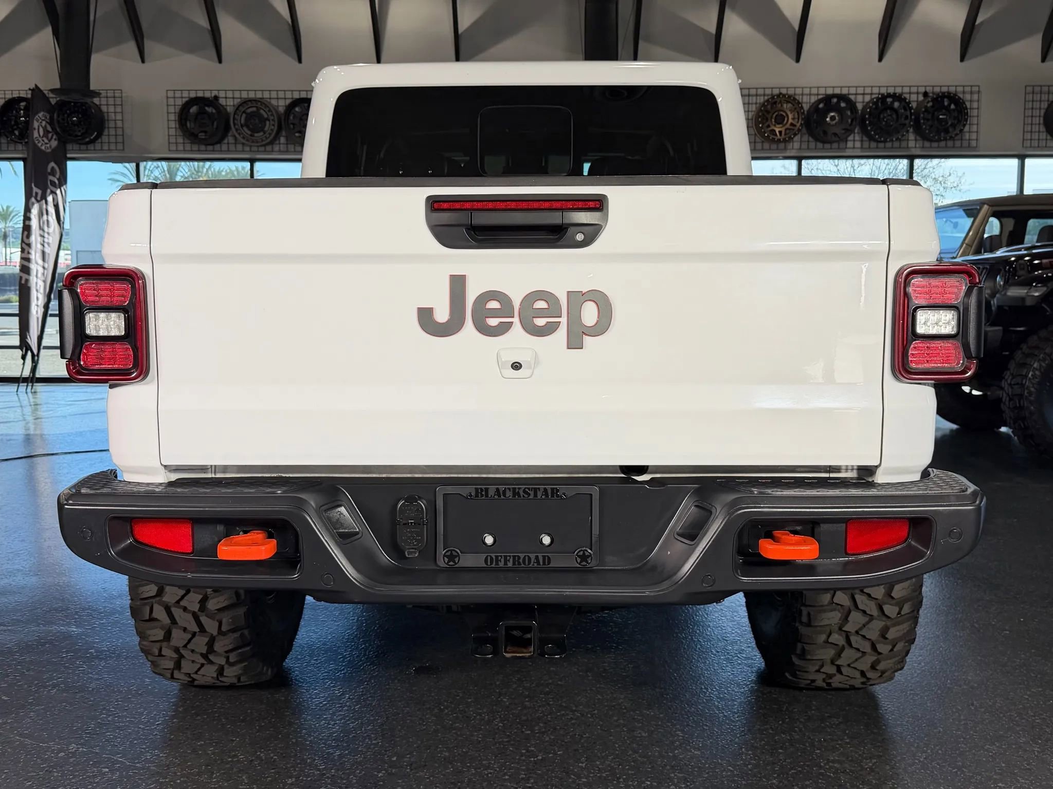 Used 2021 Jeep Gladiator Mojave AWD/4WD image 13