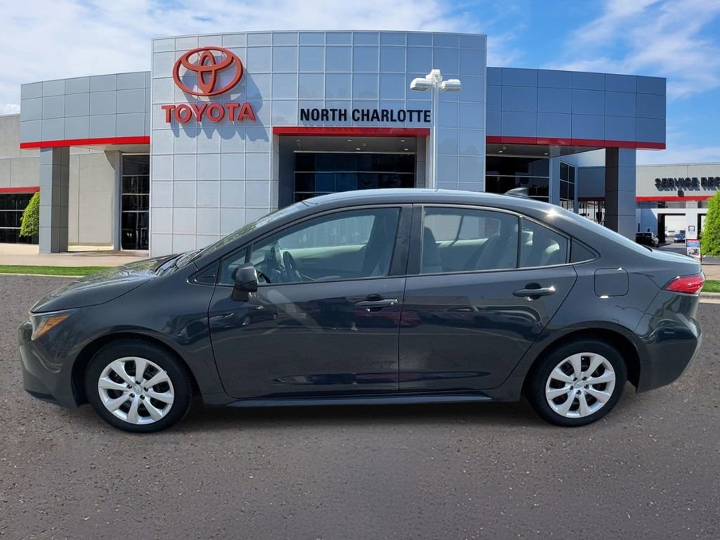 Used 2024 Toyota Corolla LE image 6