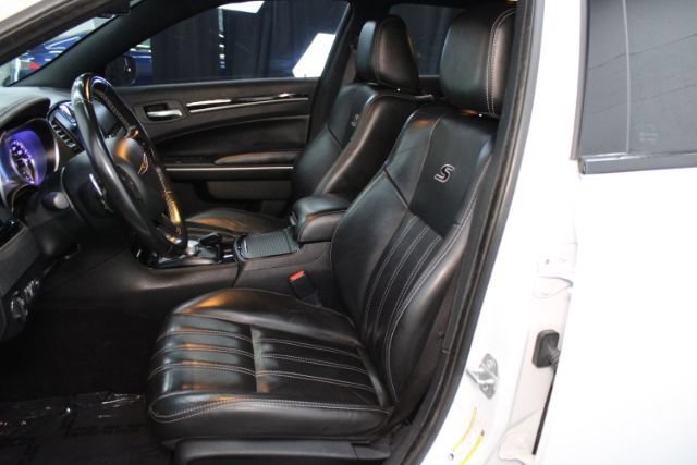 Used 2021 Chrysler 300 S RWD image 14