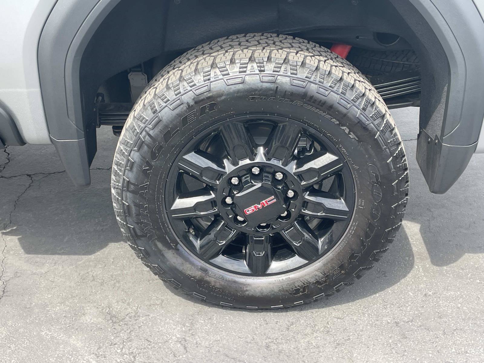 New 2026 GMC Sierra 2500 AT4 w/ AT4 Premium Plus Package AWD/4WD image 30