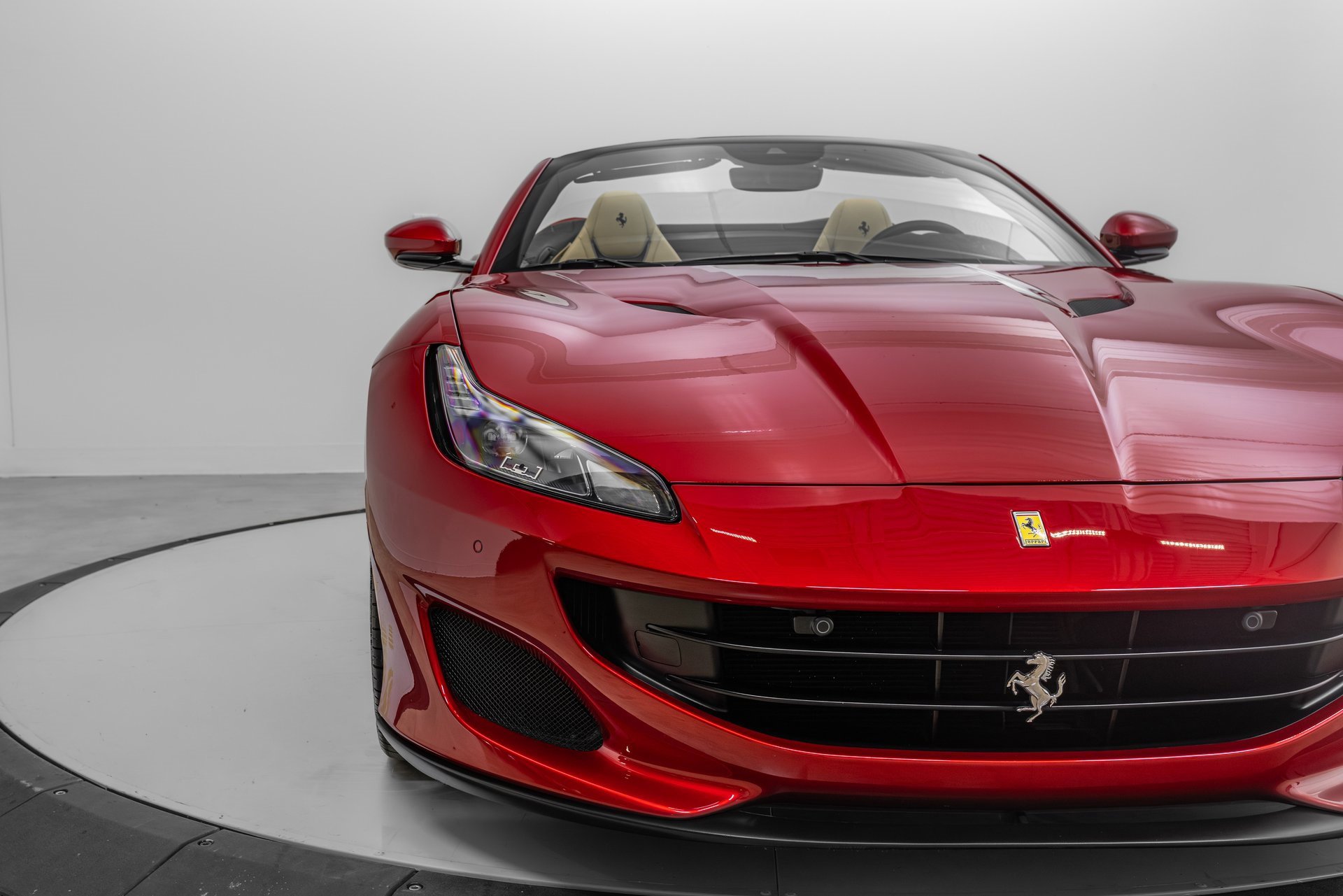 Certified 2020 Ferrari Portofino image 47